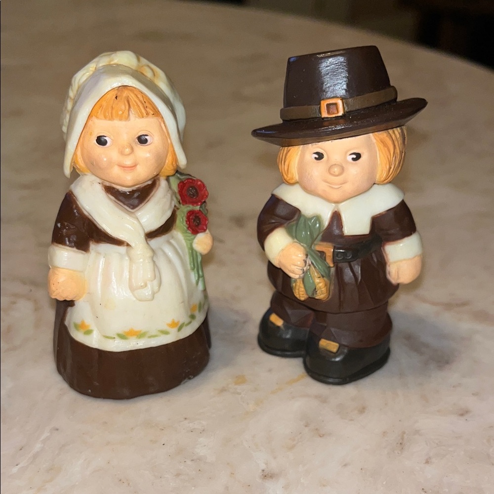 Hallmark Vintage Pilgrim Salt and Pepper Shakers